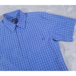 Marmot Shirt Mens Medium Blue Plaid Short Sleeve Button Up Pocket Poly Rayon